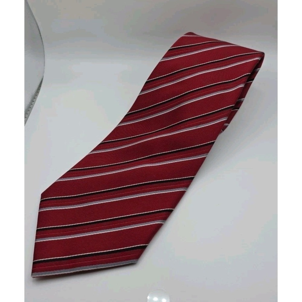 DONALD TRUMP President Signature Collection Silk Necktie STRIPED Red/White